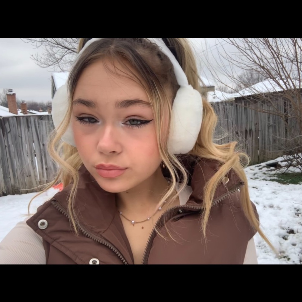 Meet your Posher, Zoey